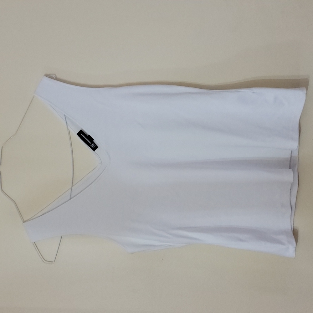 White tank